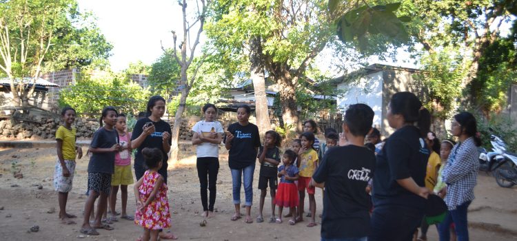 RR Kupang: Creativity Building for Children in Taman Baca Oesapa